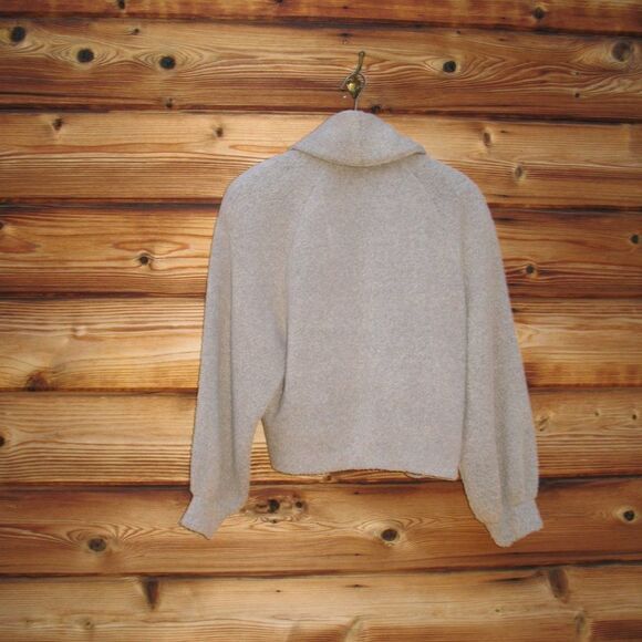 St. John Beige Wool Blend Textured Knit Cardigan Jacket - Picture 5 of 8